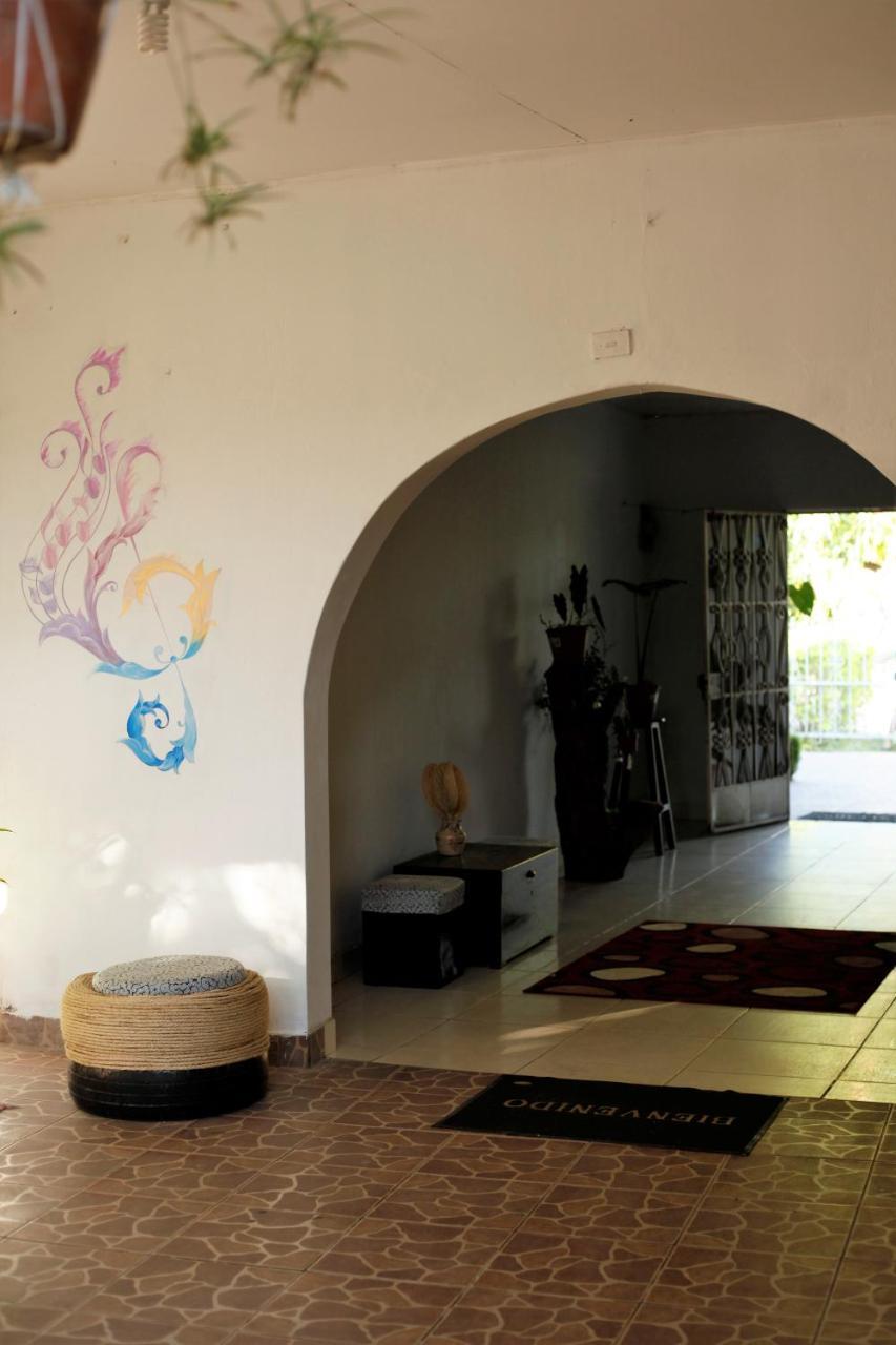 Backpacker Kitara House Hotell Tarapoto Exteriör bild